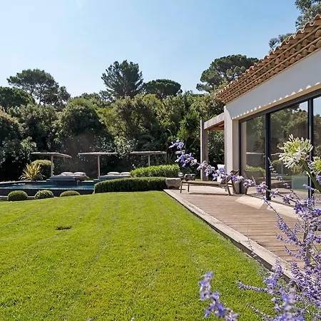 Before Making A Reservation Request Please Read My Host Profile At Bottom Of Page # Private Villa With Pool #